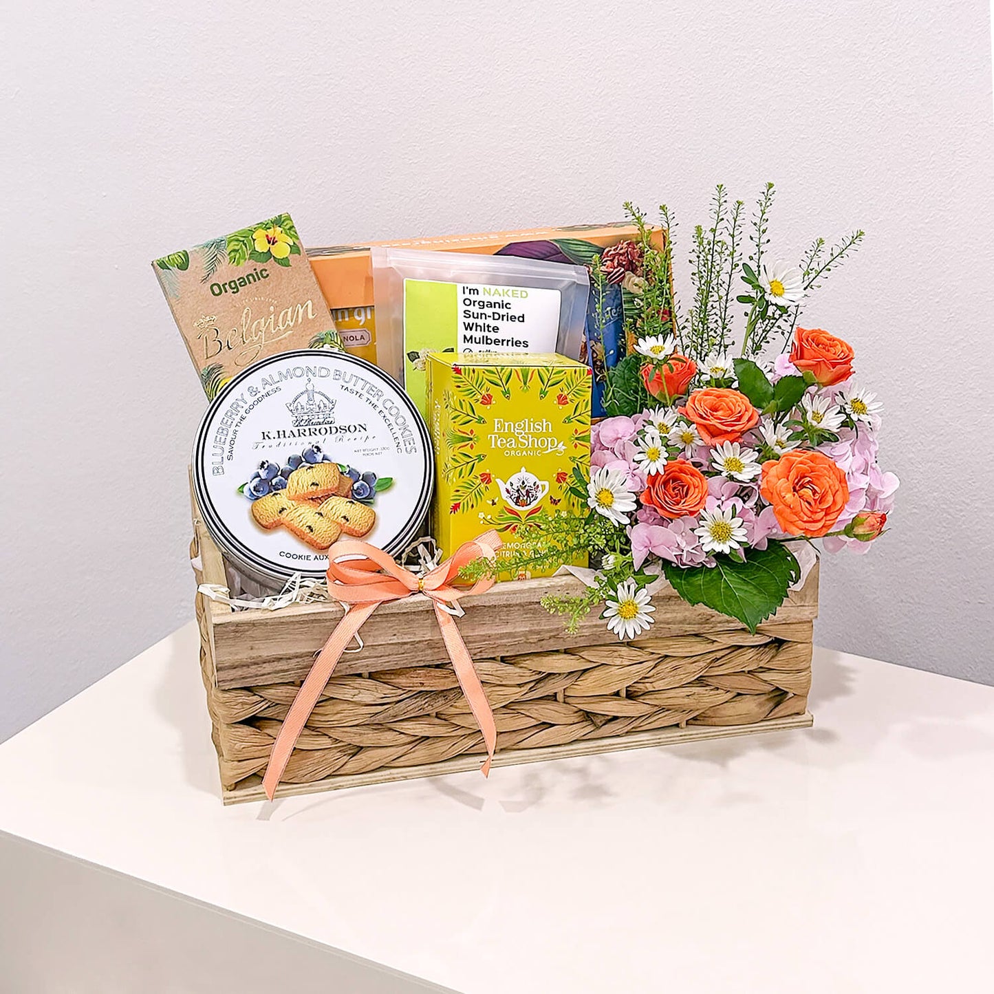 Nourish your body and elevate your well-being with specially curated nutritious snacks while immersing yourself in the beauty of nature.