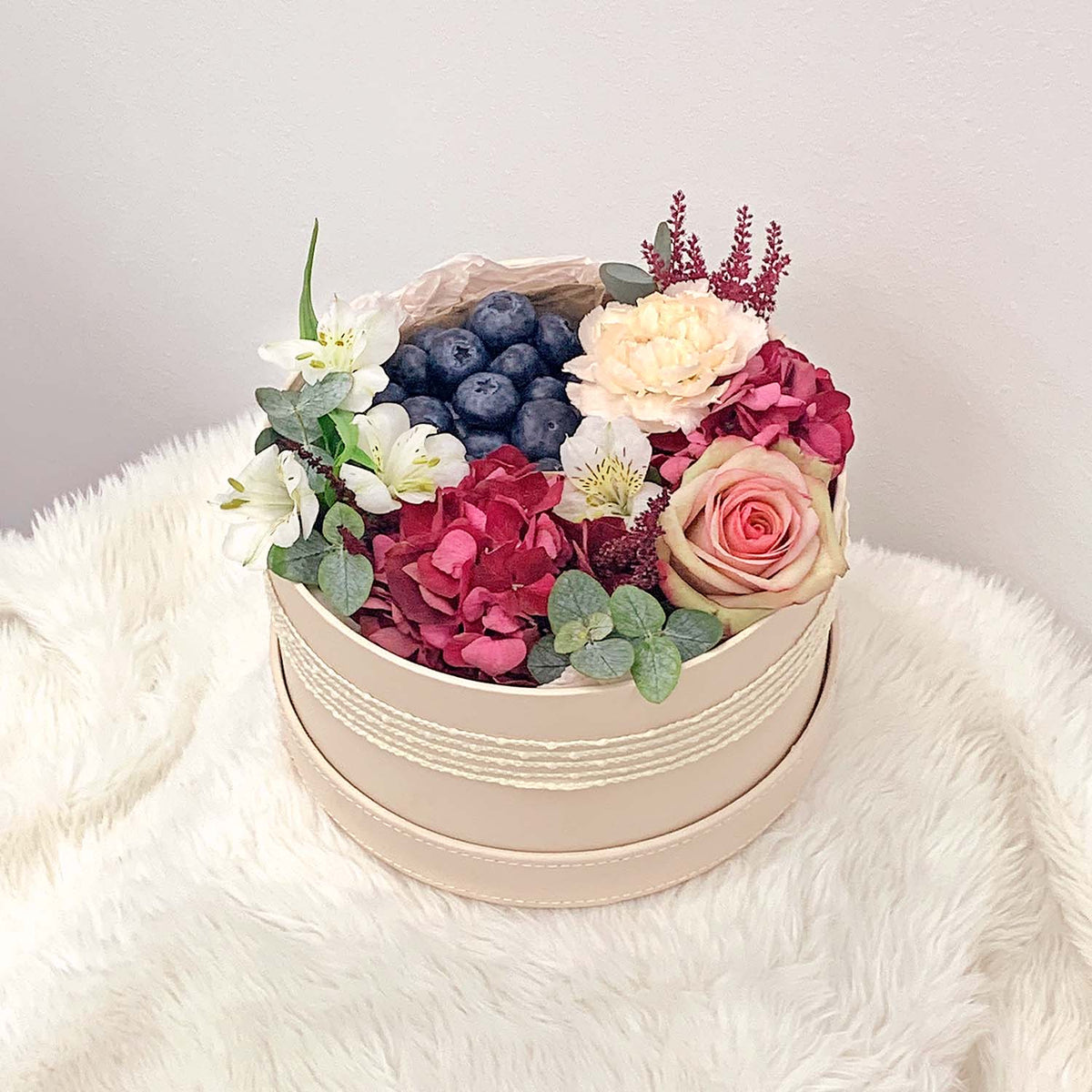 Autumn Breeze Seasonal Fruits Basket