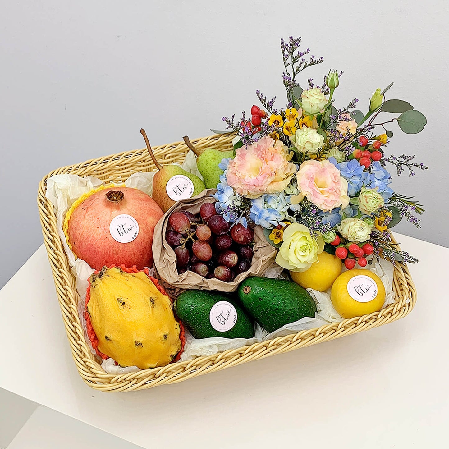Robin Hood Seasonal Fruits Basket