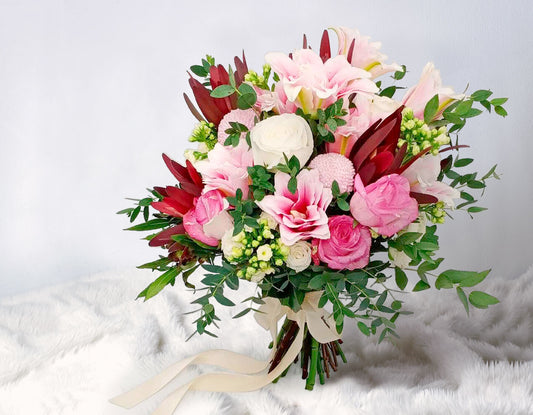 Maiden’s Gift Seasonal Hand Bouquet