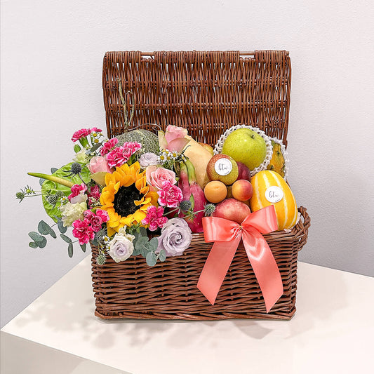 Summer Sweetness Seasonal Fruits Basket