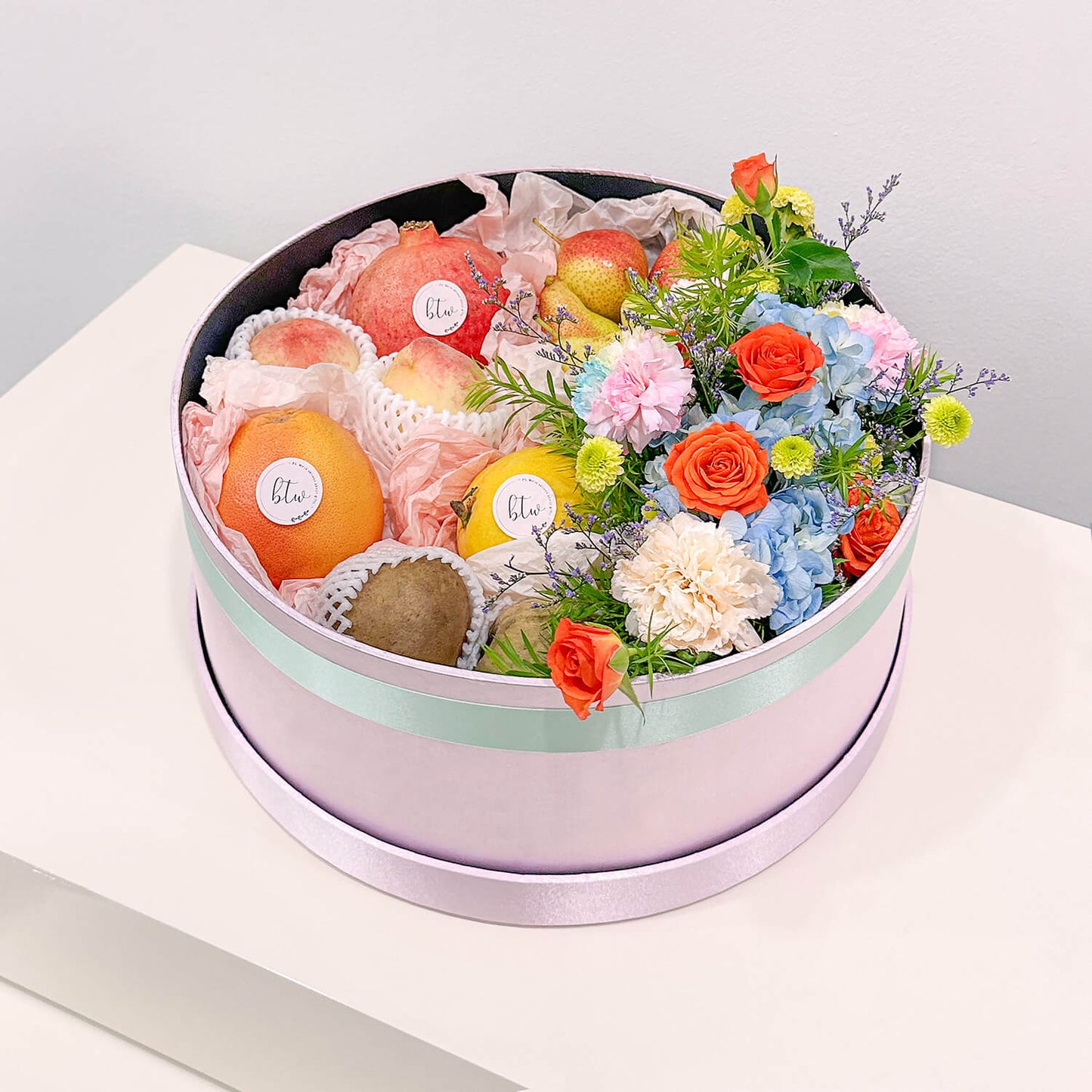 Summer Bonanza Seasonal Fruits Box