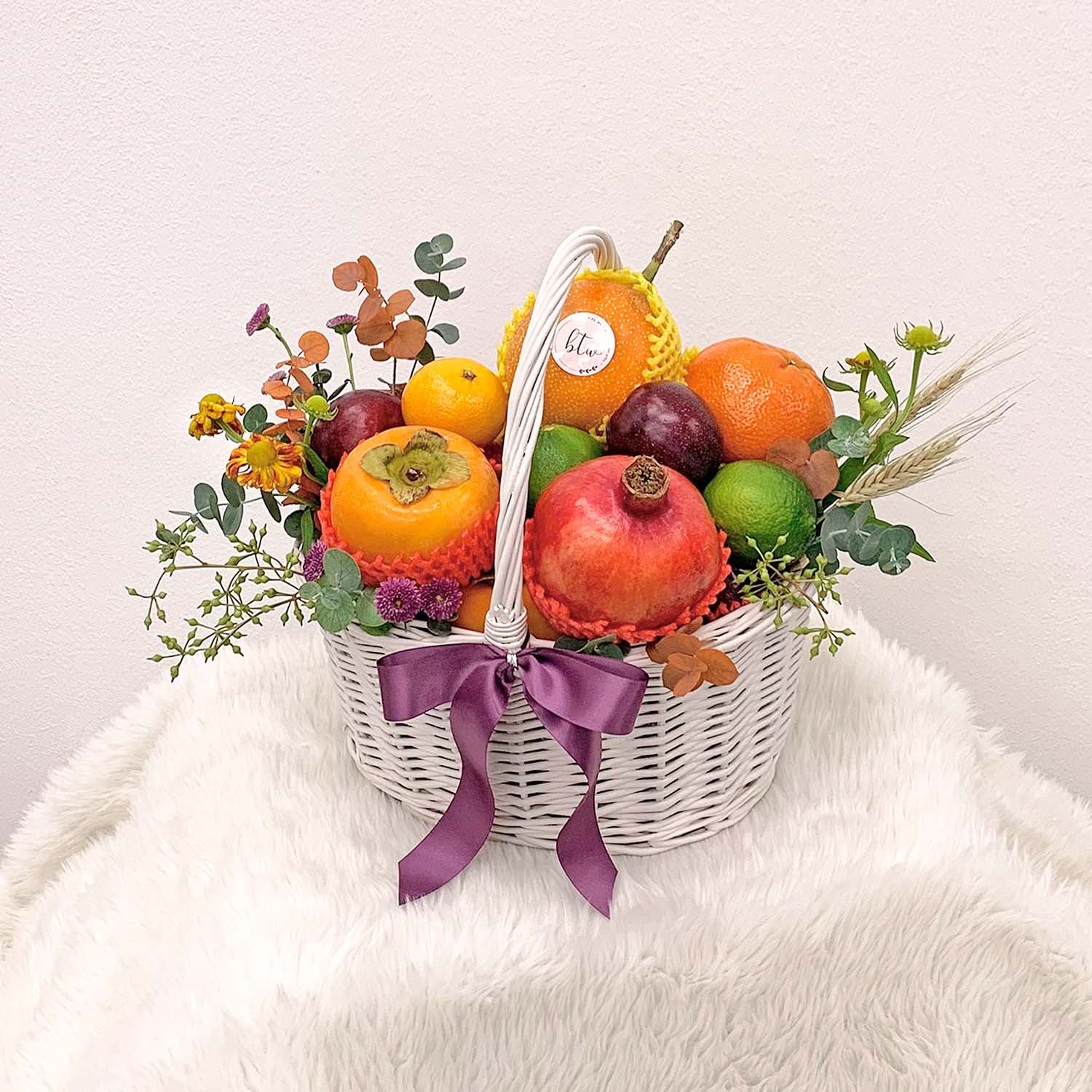 Haley’s Seasonal Fruits Basket