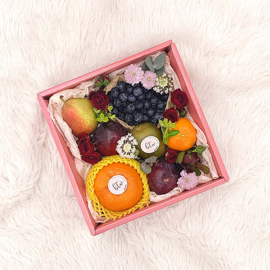 Autumn Meadows Seasonal Fruits Box