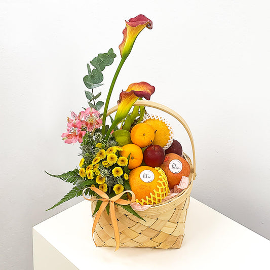 Summer Flamingo Seasonal Fruits Basket