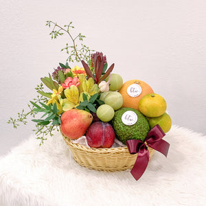 Sweet Daphne Seasonal Fruits Basket