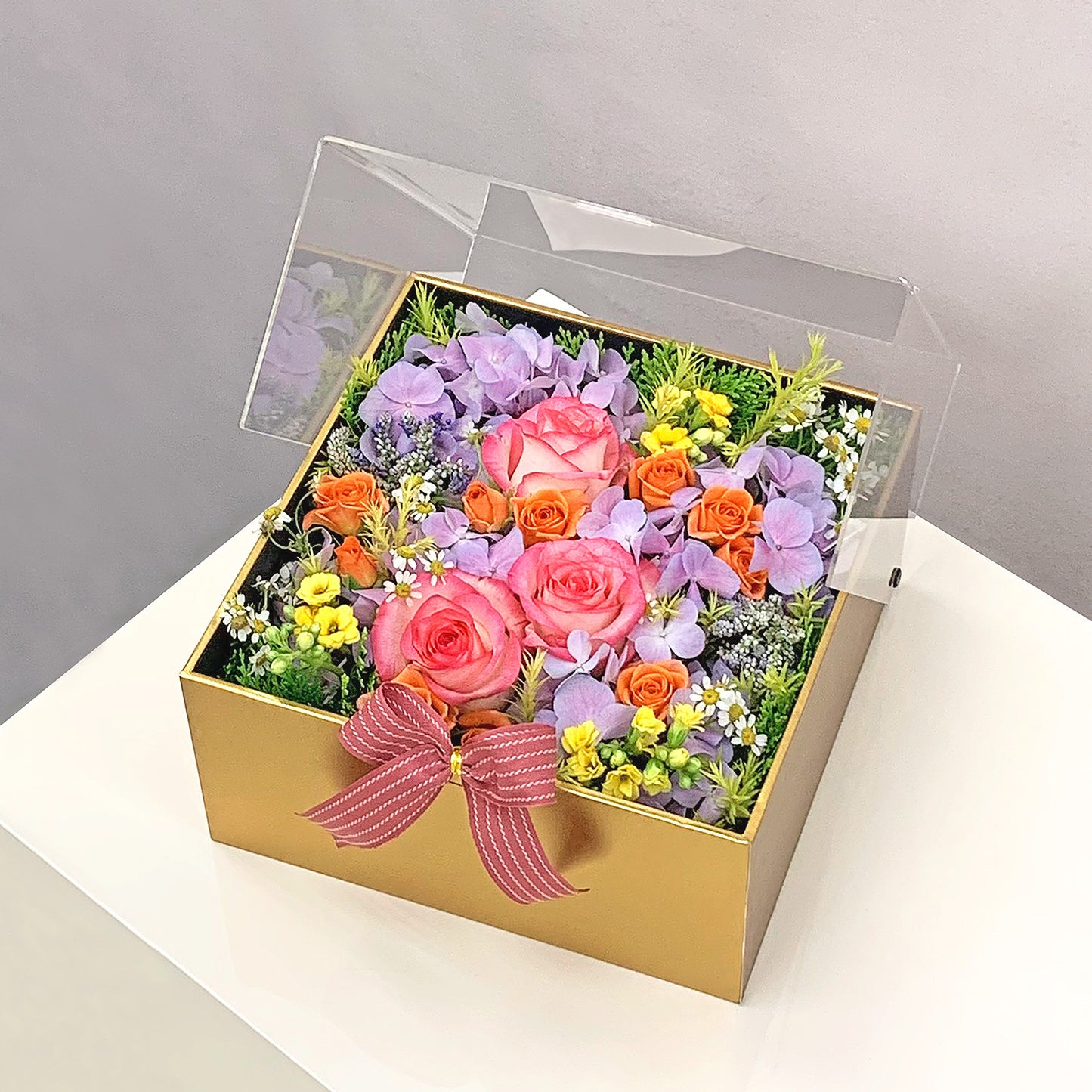 Midsummer Alice Seasonal Flower Arrangement