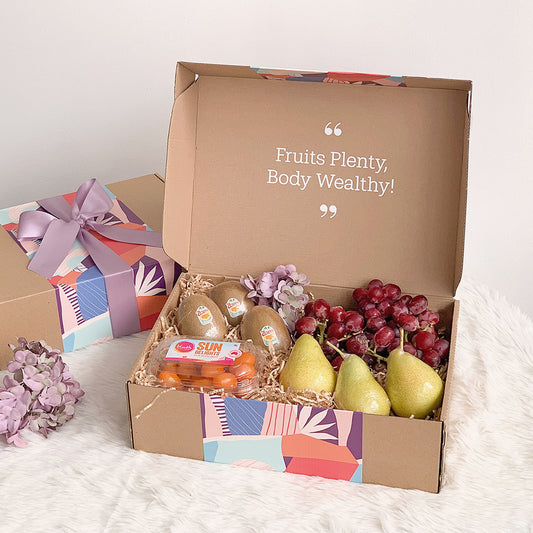 Cottage Delights Seasonal Fruits Box